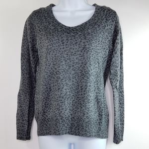 Calvin Klein Scoop Neck Leopard Print Wool Blend Gray Sweater size Medium